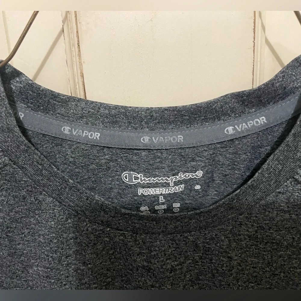Champion Men's Dark Gray Short Sleeve Tee NWOT - Picture 2 of 3